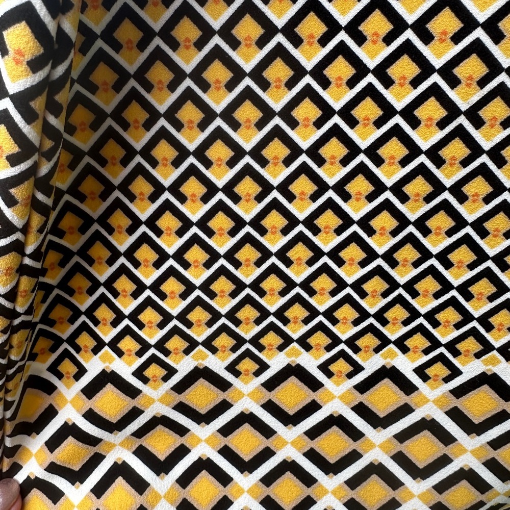 Banana Republic Yellow and Black Sheath Dress - Picture 4 of 6